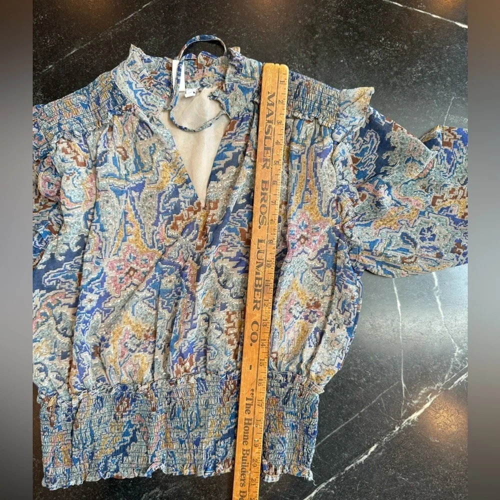 Elan XS Long Sleeve Multicolor Blouse With Shoulder Ruffle, Cinched Waist - Picture 5 of 7